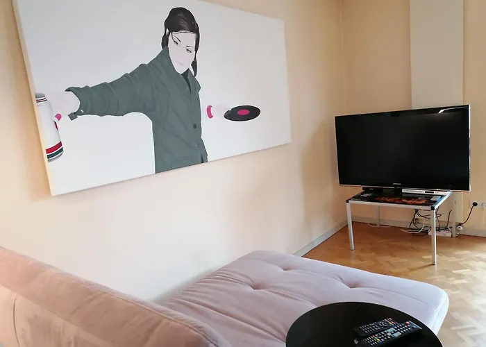 Apartment Exklusive In Theaternähe